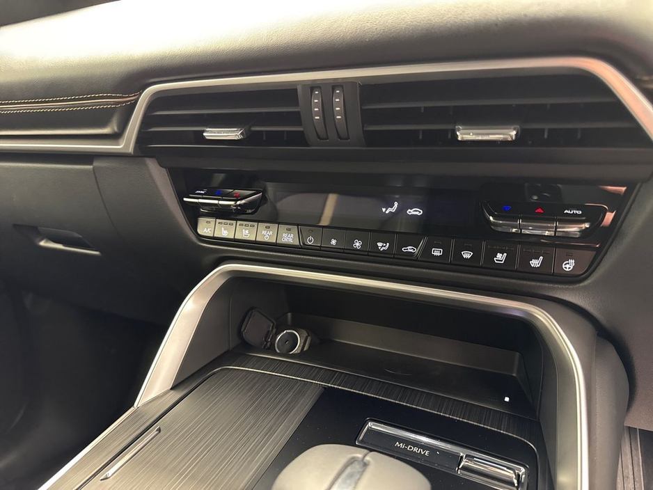 2026 Mazda CX-80 - image 17
