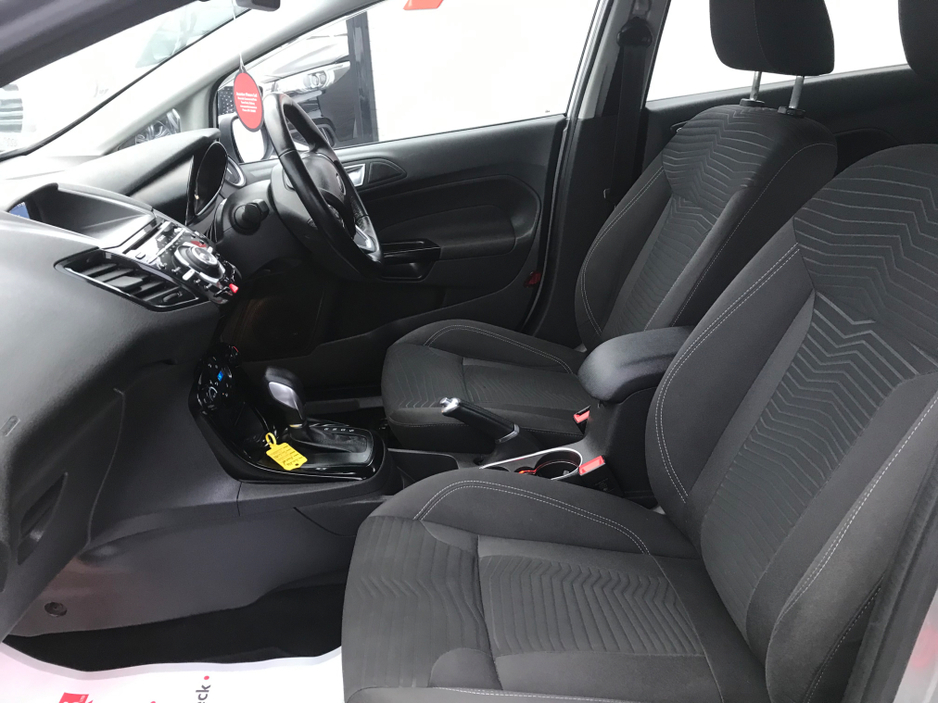 2022 Audi A3 - image 12