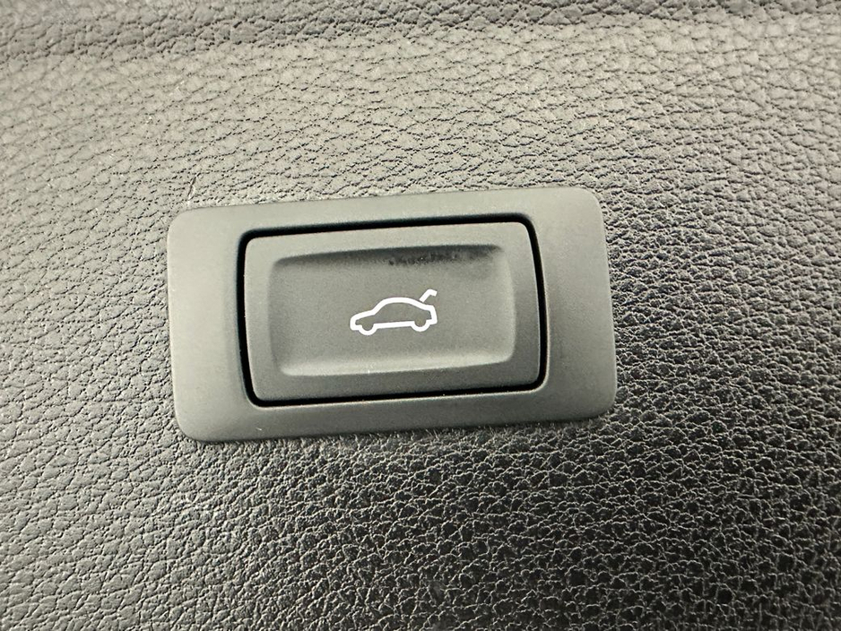 2021 Audi Q5 TFSi E S Line Quattro €39,900