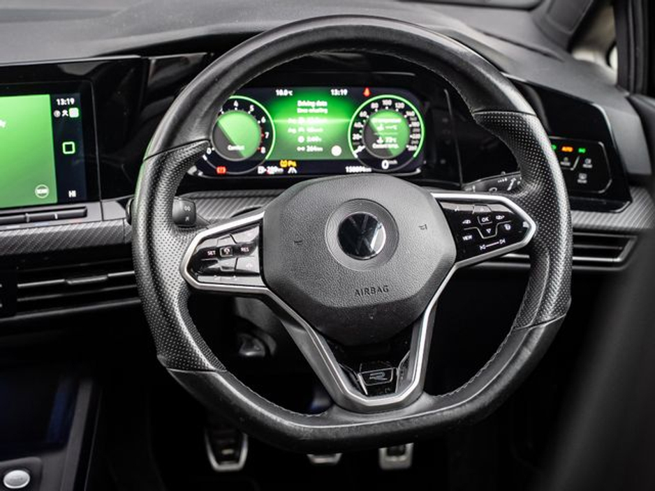 2021 Volkswagen Golf R-LINE TSI €22,450