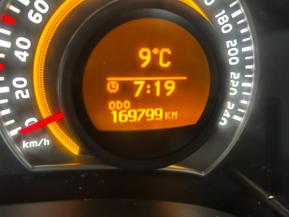 2011 Toyota Corolla - image 18