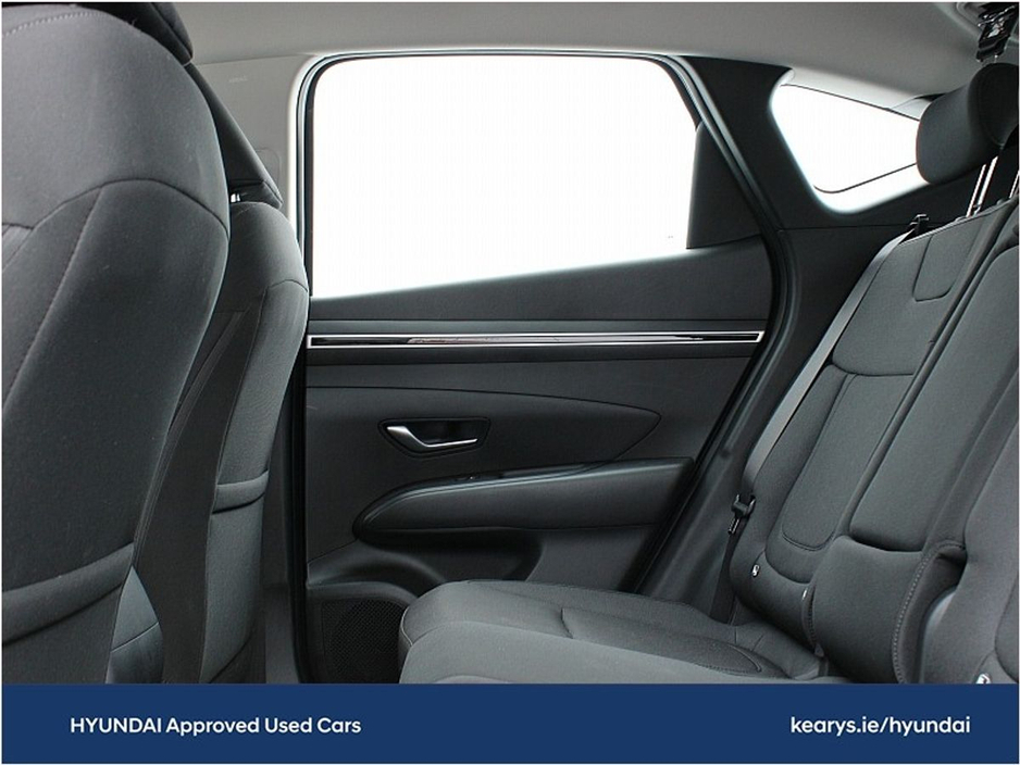 2022 Hyundai Tucson - image 7