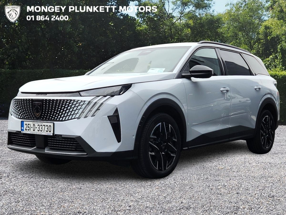 2025 Peugeot 5008 - image 3