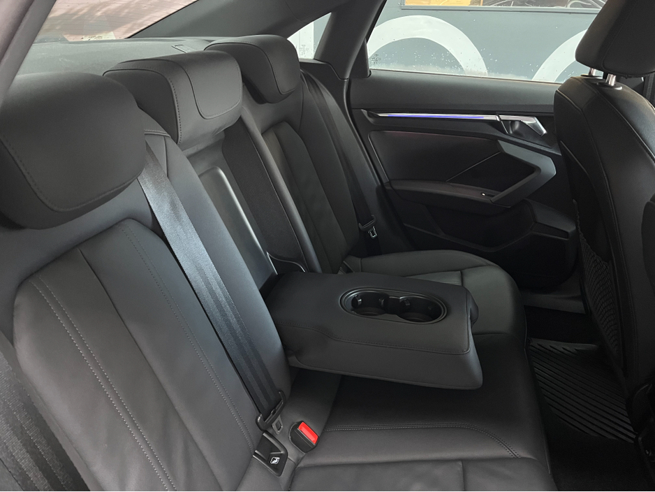 2023 Audi A3 2023 AUDI A3 SEDAN 30T ADVANCED 1.0 AUTOMATIC / CRUISE CONTROL / REVERSE CAMERA / ELECTRIC HEATED SEATS / PADDLE SHIFTERS / APPLE CARPLAY