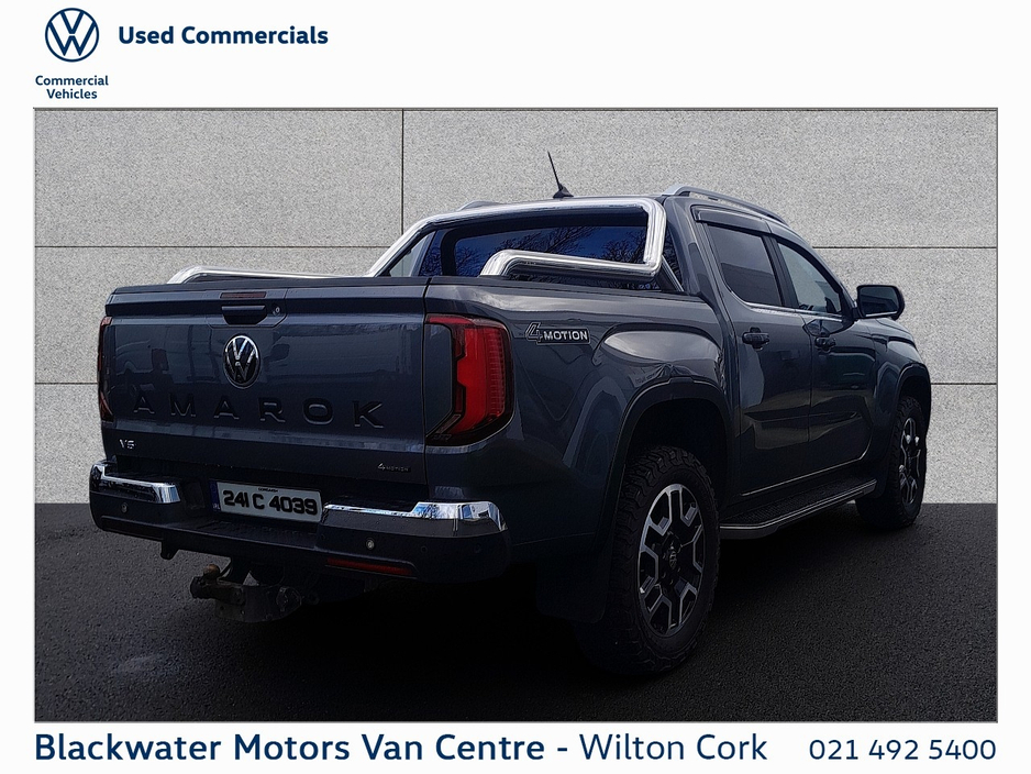 2024 Volkswagen Amarok - image 3