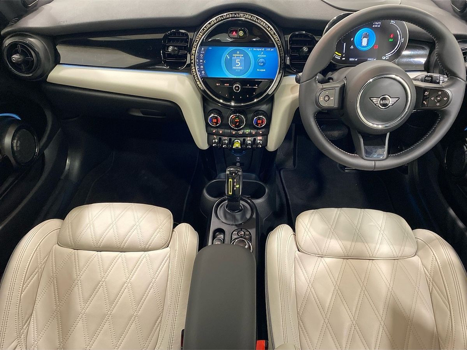 2023 MINI Hatch Electric Level 3