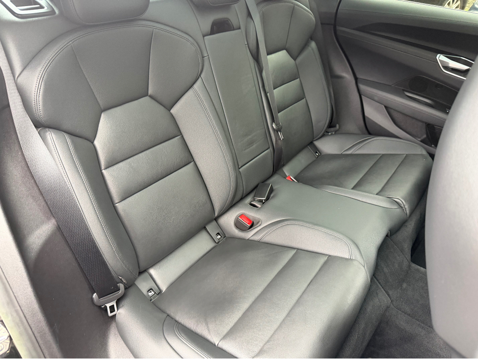 2023 Audi e-tron GT quattro - image 16