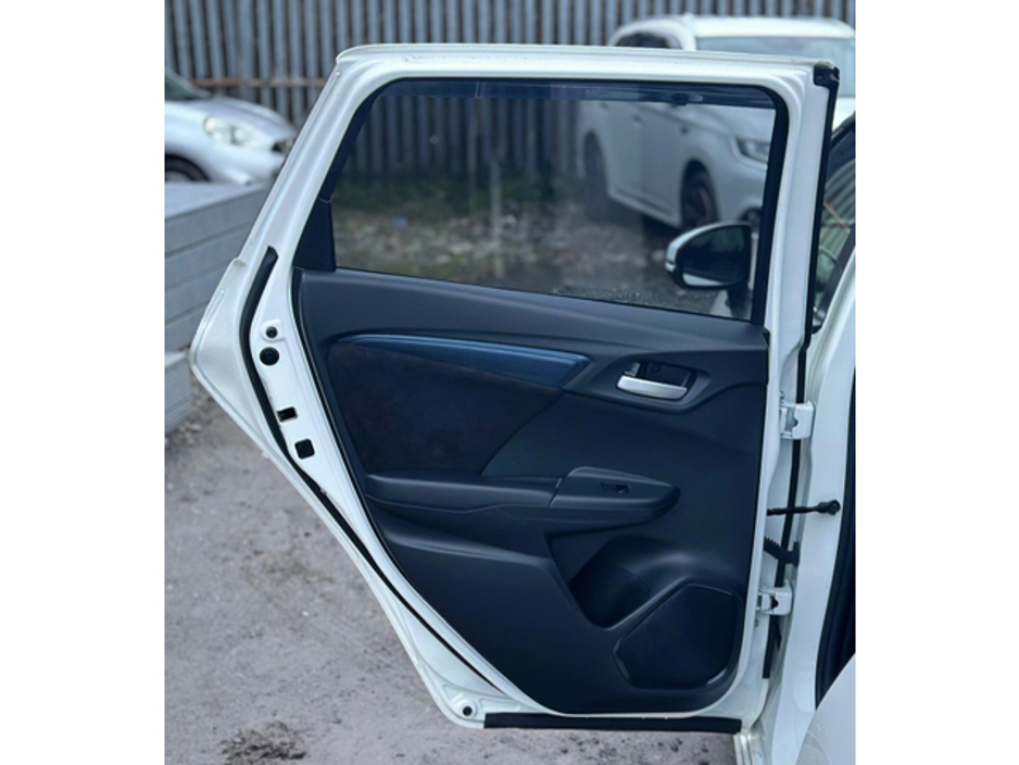 2017 Honda Shuttle - image 12