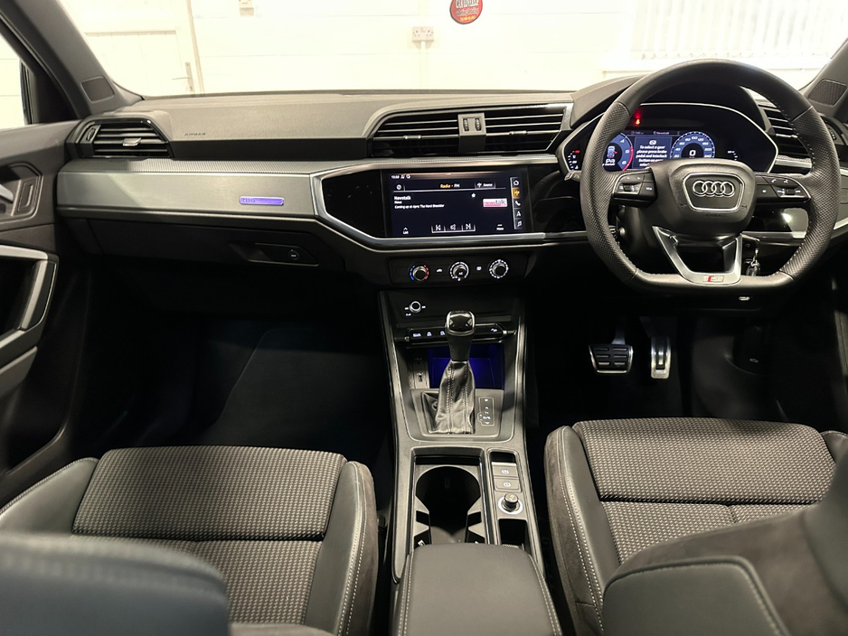 2019 Audi Q3 - image 35