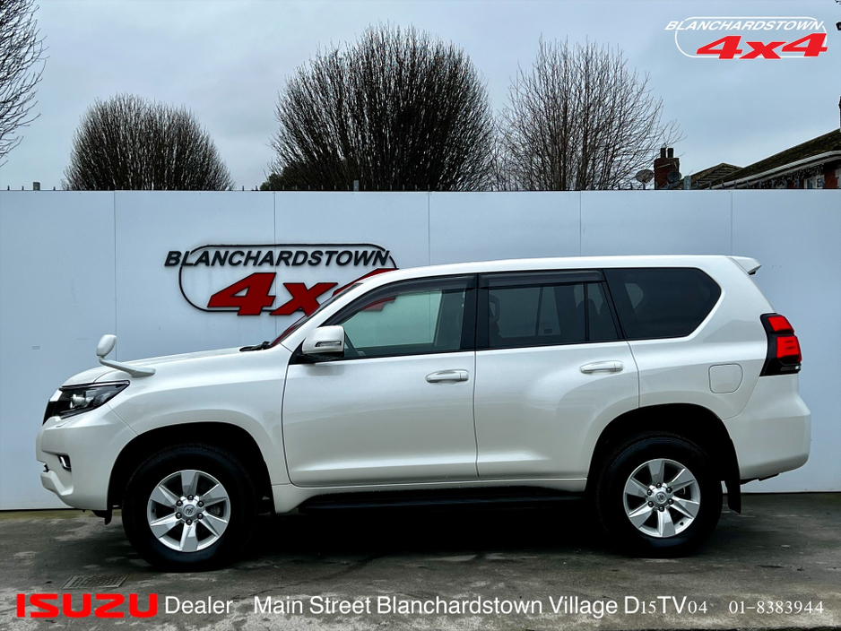 2023 Toyota Landcruiser PRADO TX  CLASSY 4x4