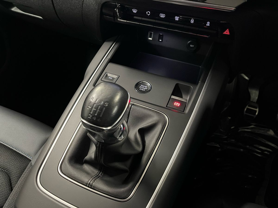 2023 Citroen C5 Aircross - image 4