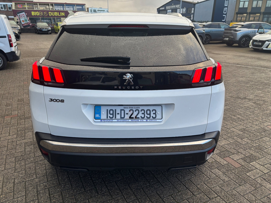 2019 Peugeot 3008 1.2 PureTech 130bhp Allure €18,950