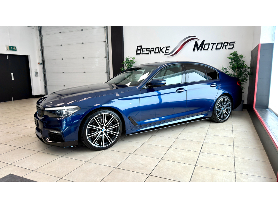 2018 BMW 5 Series - image 2