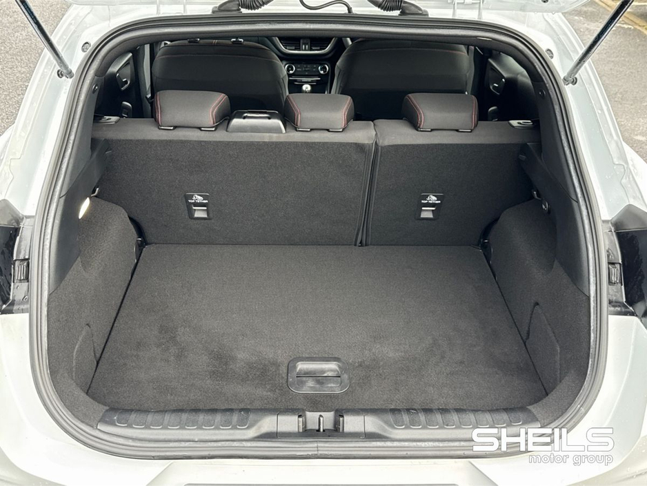 2022 Ford Puma - image 9