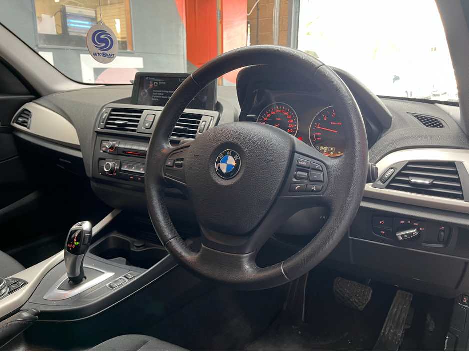 2014 BMW 1 Series - image 8