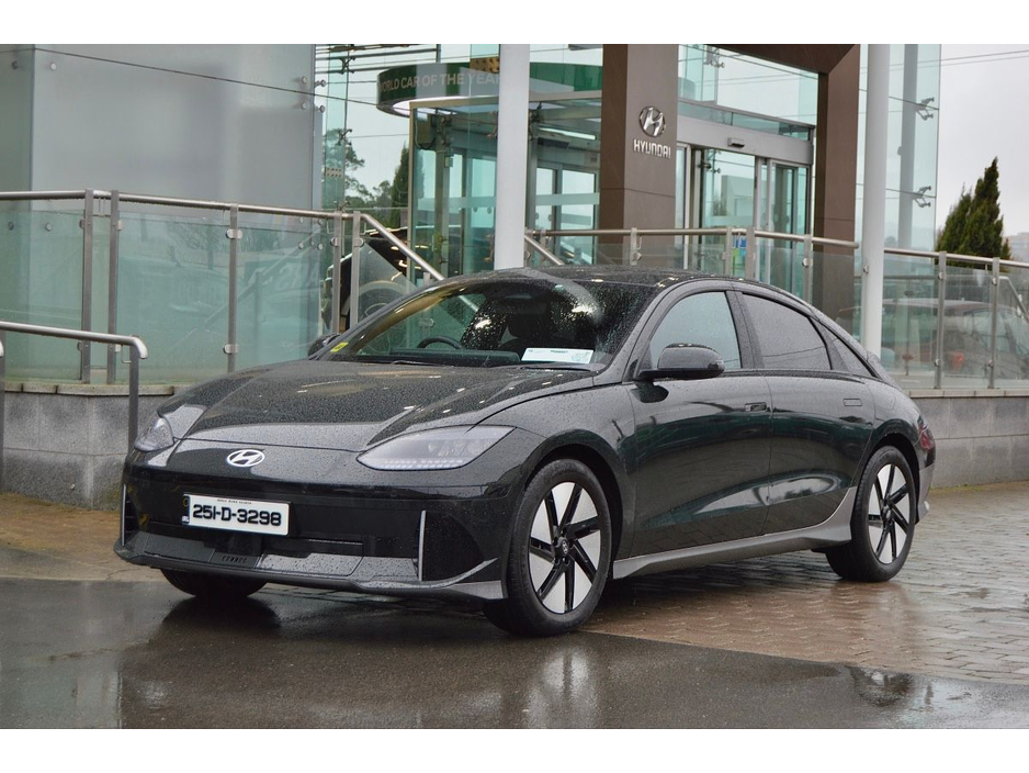2025 Hyundai Ioniq 6 Ioniq 6 Signature 77kWH €37,995
