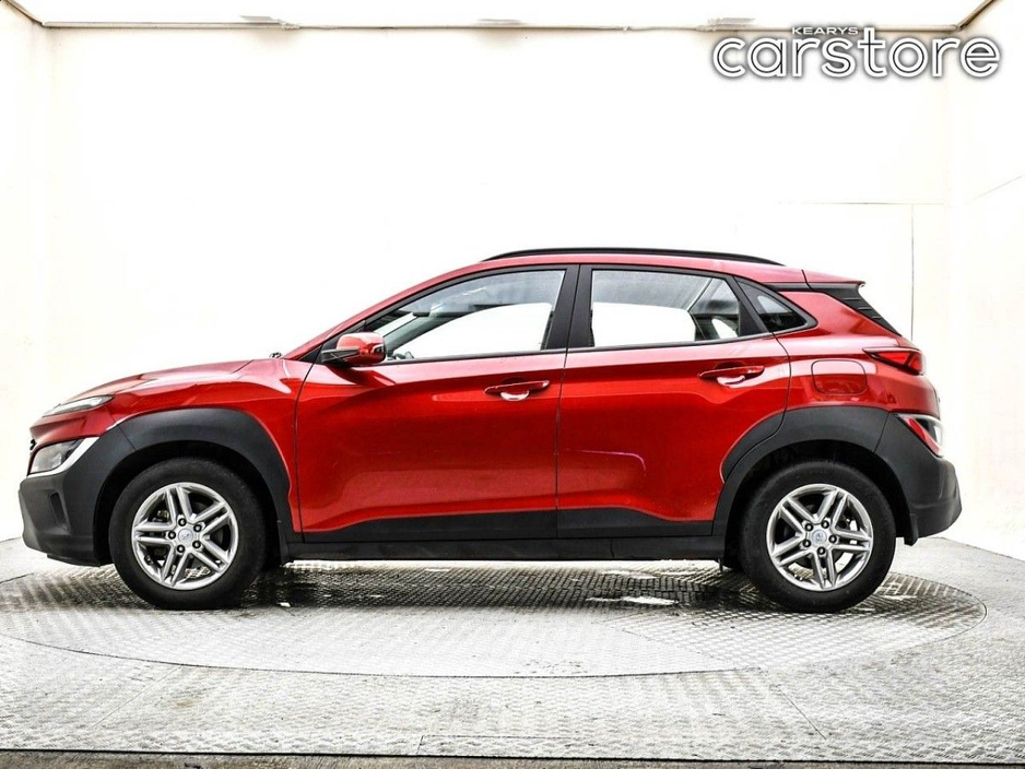 2023 Hyundai Kona - image 3