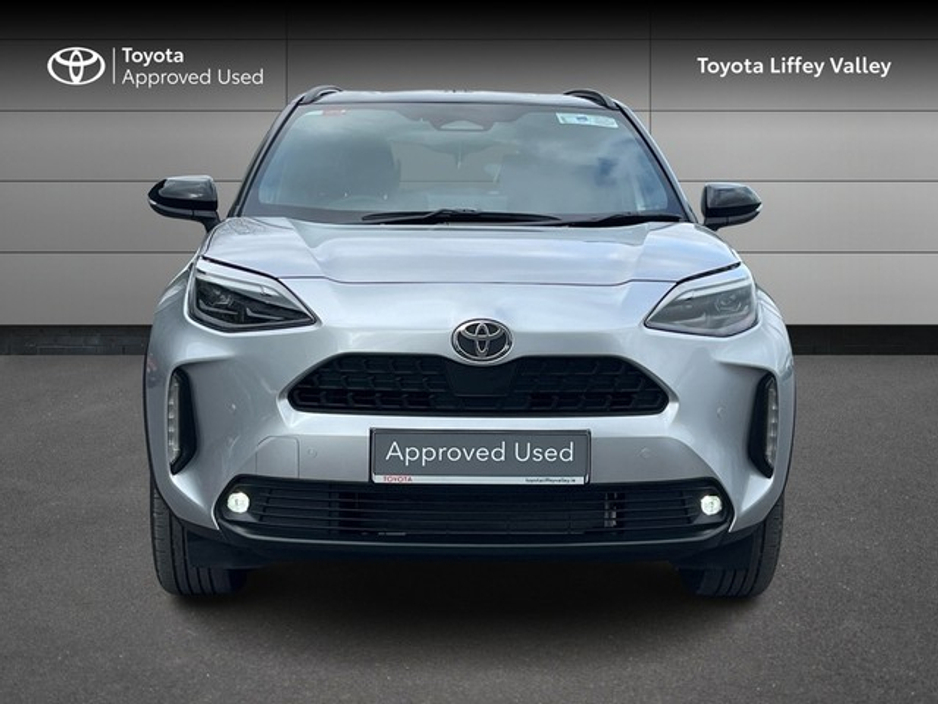 2025 Toyota Yaris Cross - image 5