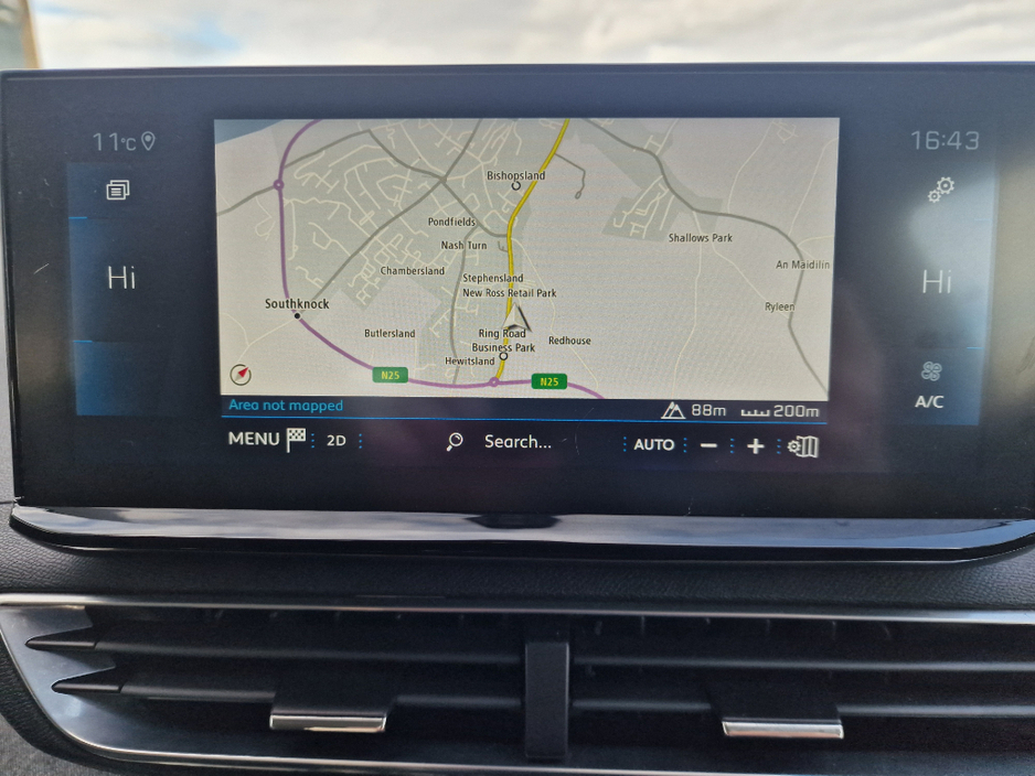 2021 Peugeot 3008 - image 14