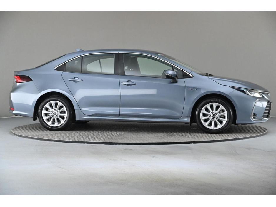 2020 Toyota Corolla - image 10