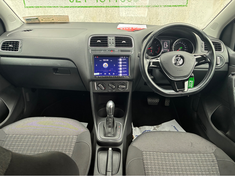 2015 Volkswagen Polo - image 7