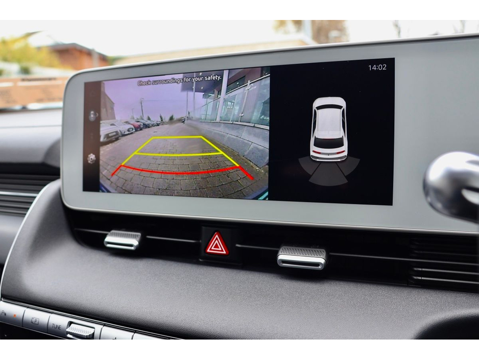 2023 Hyundai Ioniq 5 - image 18