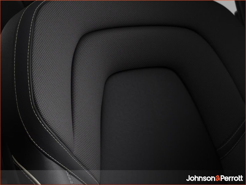 2026 Volvo XC60 T6 350bhp AWD PHEV Plus Black Edition - Vapour Grey Metallic €76,245