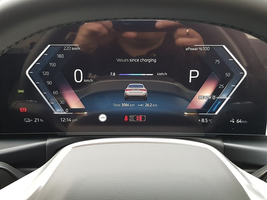 2025 BMW i4 eDrive35 Sport €49,995