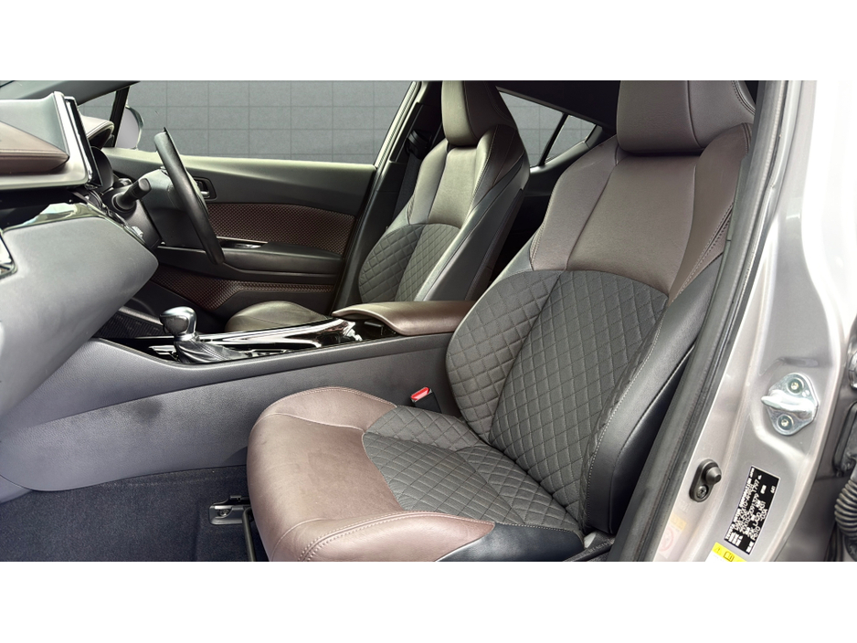 2017 Toyota C-HR - image 16