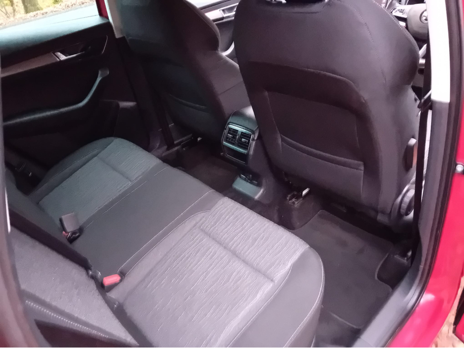 2019 Skoda Karoq - image 13