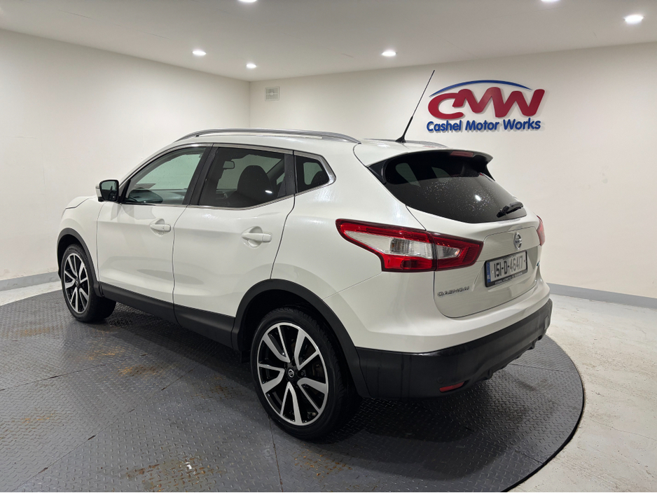 2015 Nissan Qashqai 1.5 DCI TEKNA 110PS 5DR**FULL LEATHER**PAN ROOF** €8,995