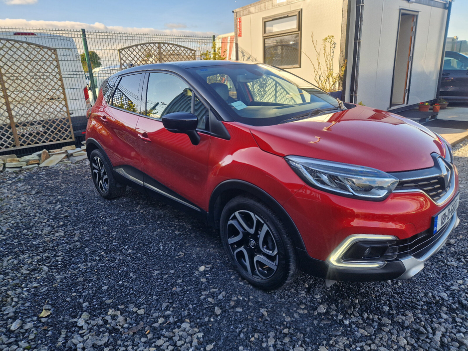 2018 Renault Captur - image 3