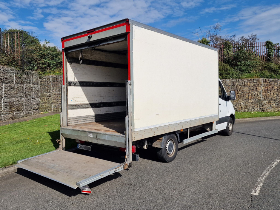 2020 Mercedes-Benz Sprinter - image 2