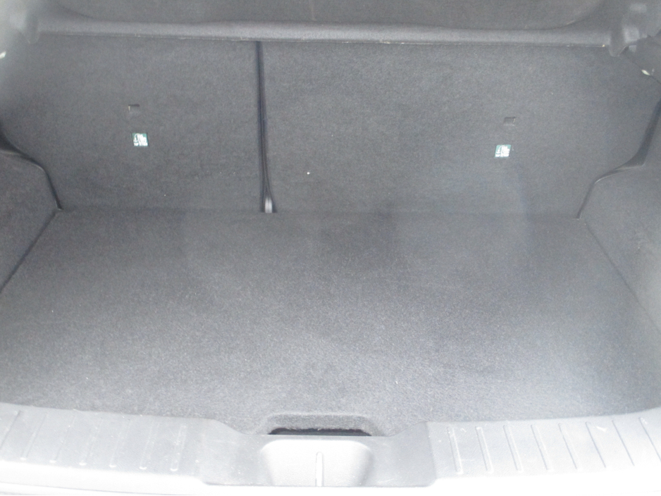 2021 Nissan Juke - image 33