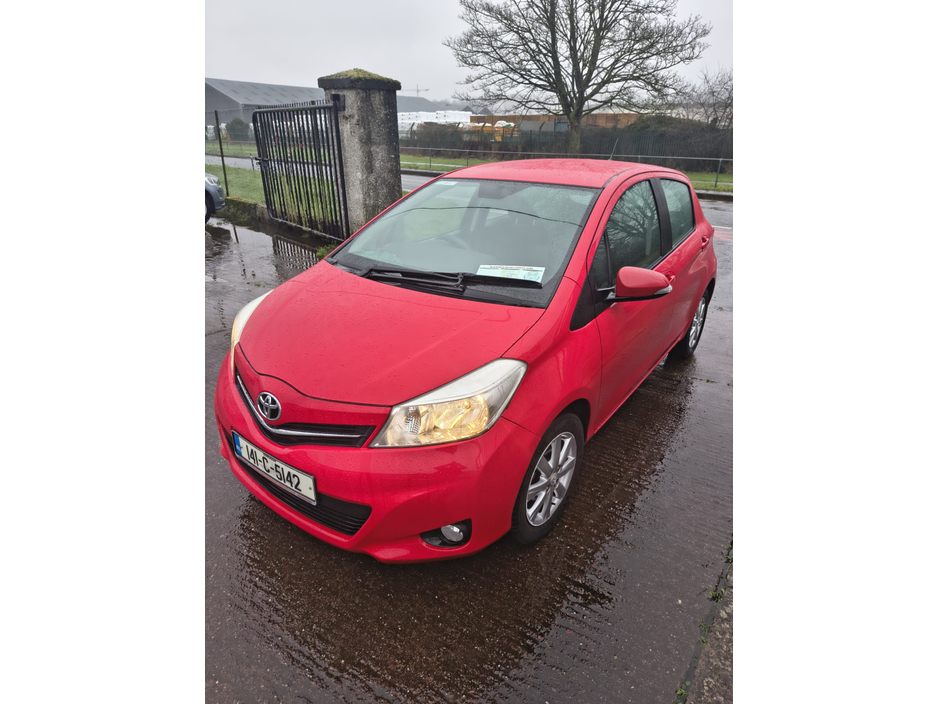 2014 Toyota Yaris 1.0 AURA 4DR €8,950