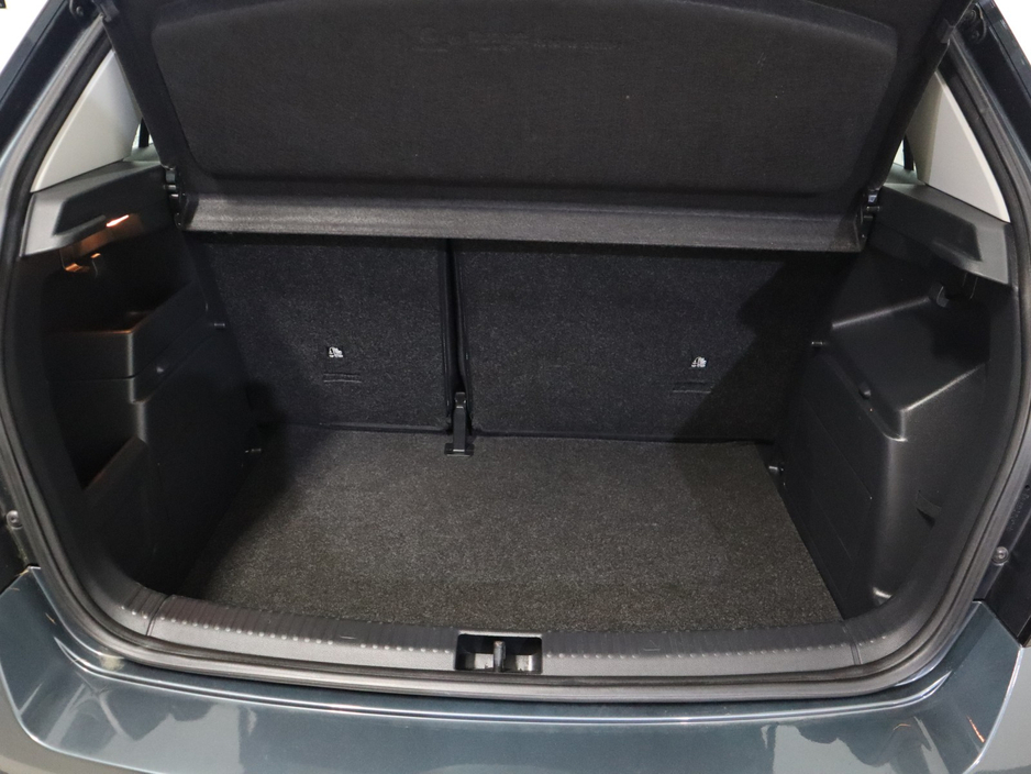 2021 Skoda Fabia - image 25