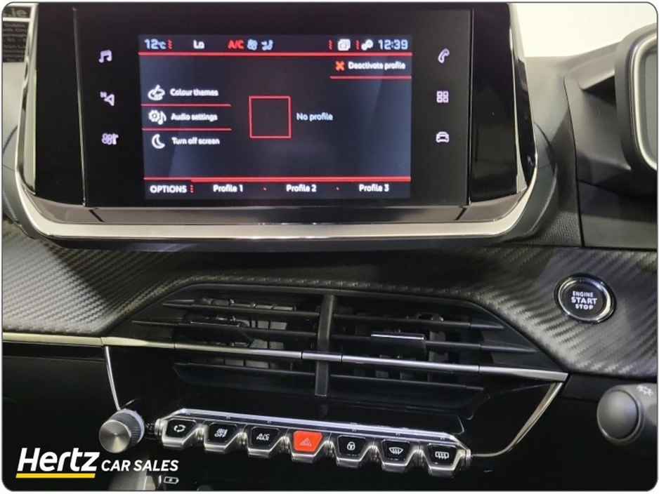 2023 Peugeot 2008 - image 14