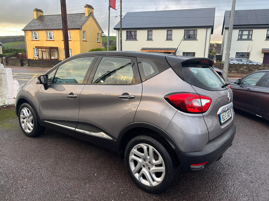 2016 Renault Captur INTENSE TCE 90    PETROL  LOW  MILEAGE €9,950