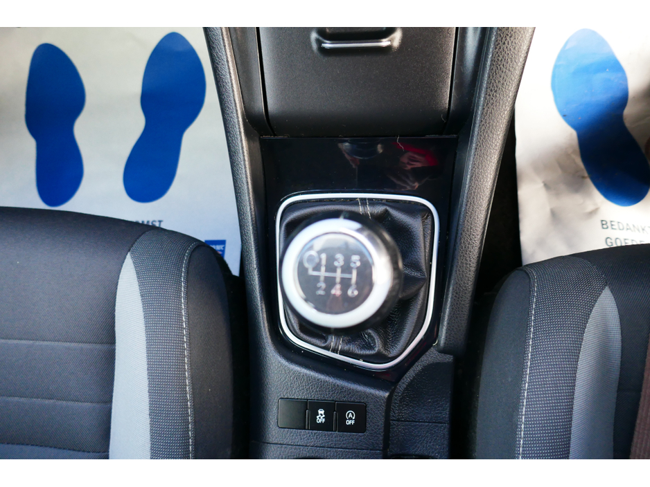 2015 Toyota Auris DIESEL 1.6 D-4D BUSINESS EDITION 110BHP €9,500