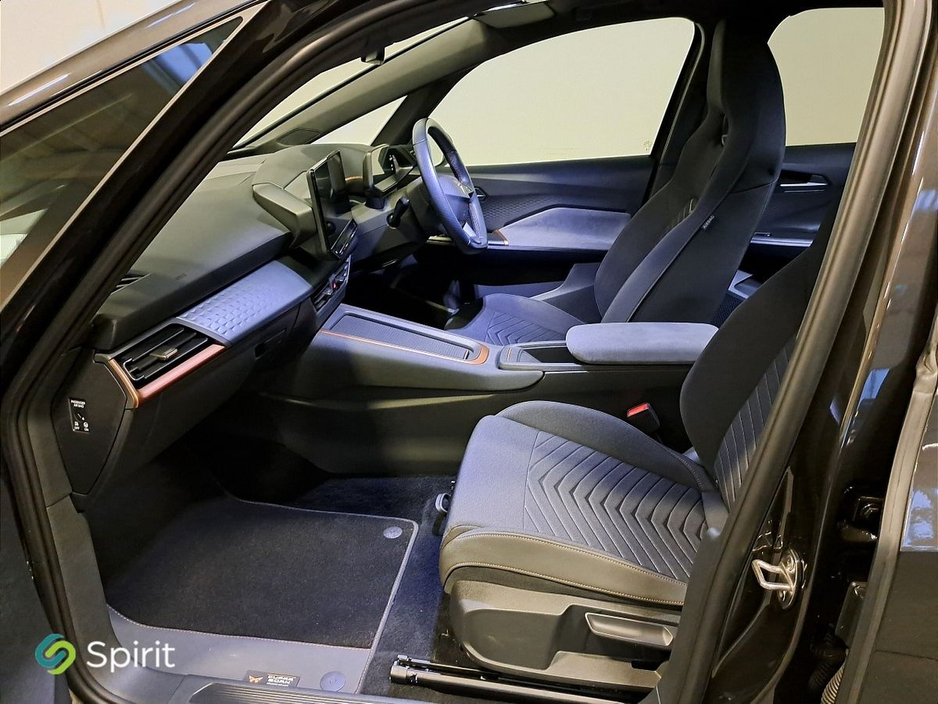 2024 Cupra Born - image 3