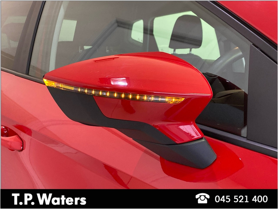 2023 SEAT Arona - image 13