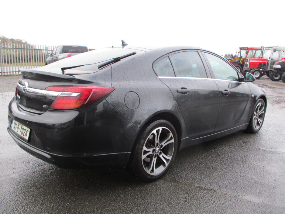 2014 Opel Insignia SRI LE 2.0 CDTI 163PS €2,995