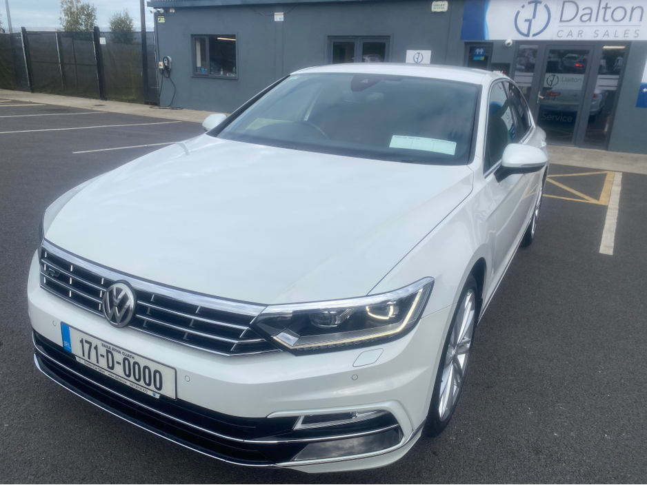 2017 Volkswagen Passat R-LINE PASSAT 2.0 TSI 2017 €19,995