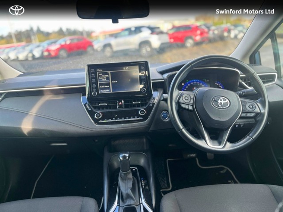 2021 Toyota Corolla - image 11