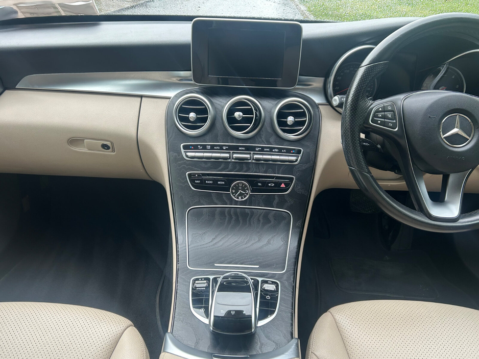 2016 Mercedes-Benz C Class - image 15