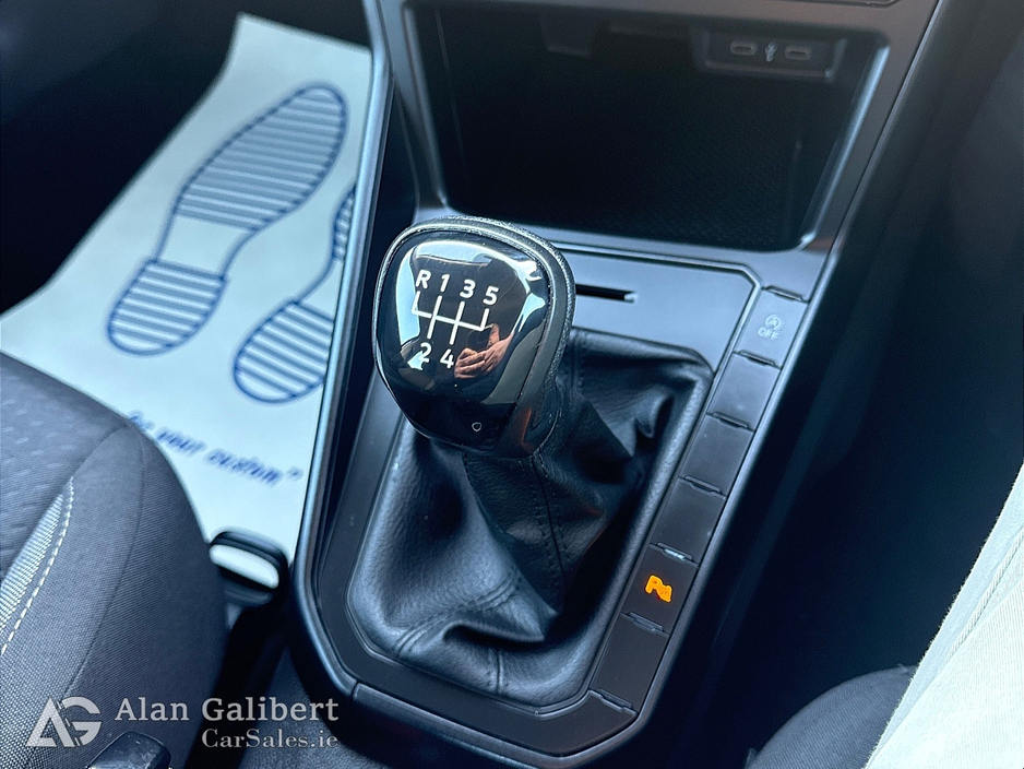 2022 Volkswagen Polo 1.0 Trendline €91 PW €17,995