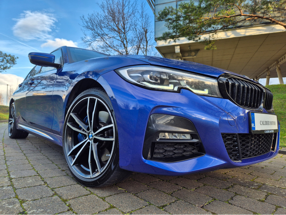 2021 BMW 3 Series 330E M-SPORT PRO PACKAGE SHADOW EDITION €28,950