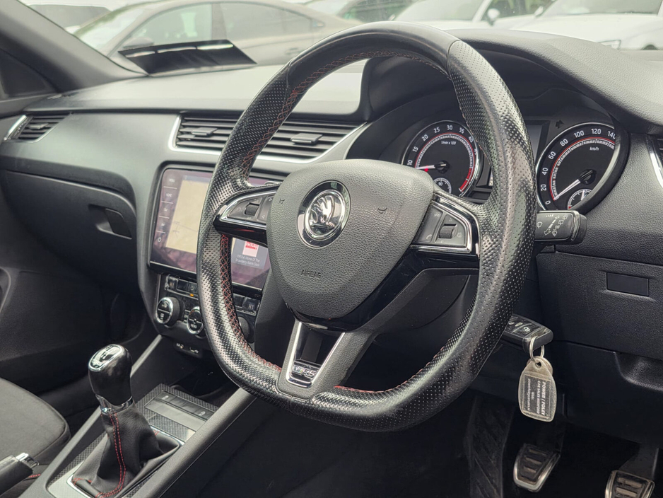 2017 Skoda Octavia - image 13