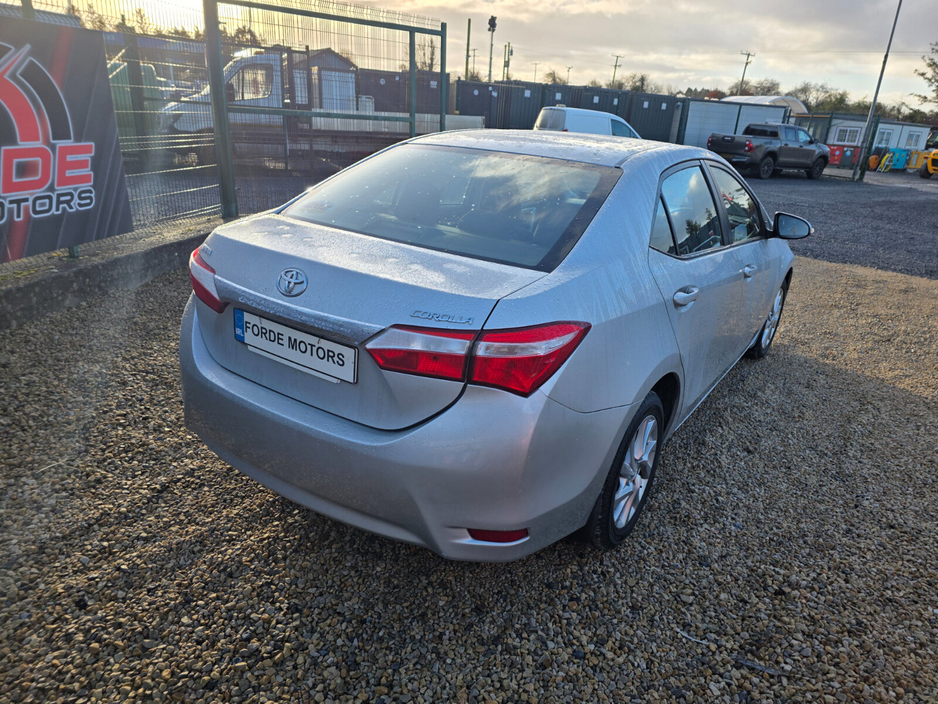 2015 Toyota Corolla D-4D 90 (1.4) Aura €8,950