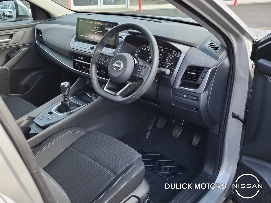 2025 Nissan Qashqai 1.3 PET MILD HYBRID SV